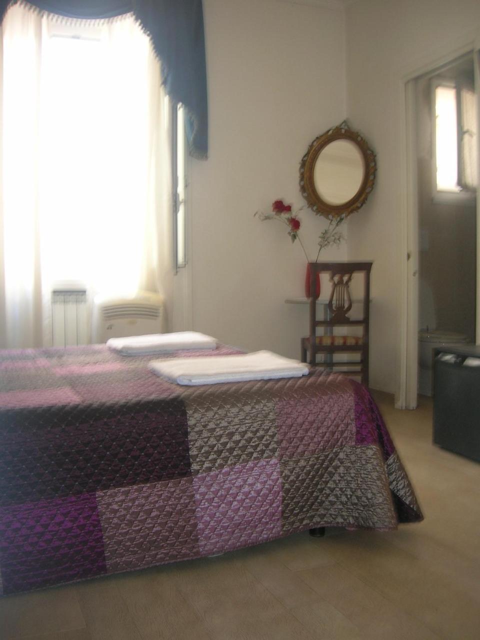 Light Inn Affittacamere Roma Exterior foto